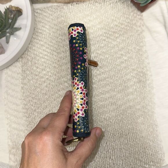 Fossil Wallet Wristlet Passport Holder Bundle PVC Blue Turquoise Multicolored - Picture 10 of 16